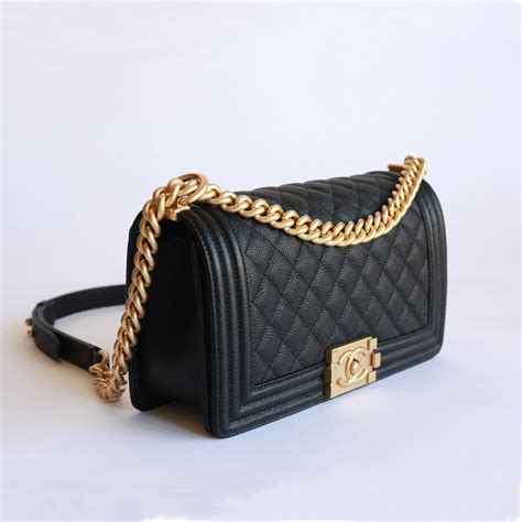 chanel boy bag medium caviar